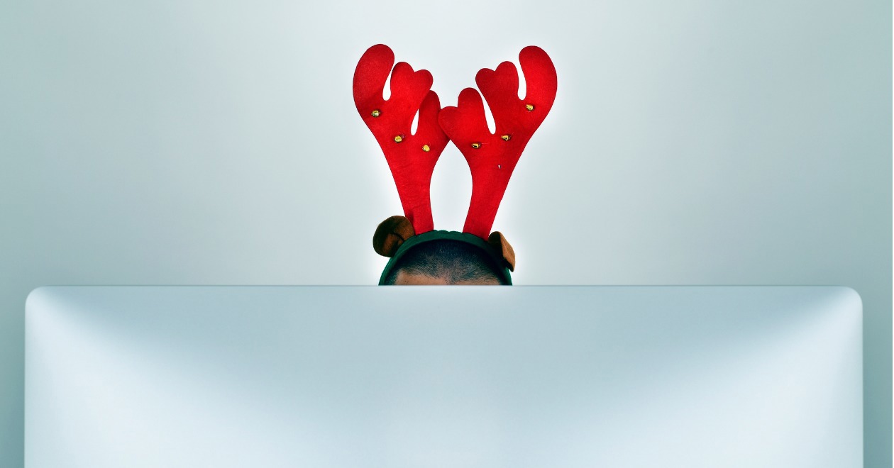 Antlers behind a computer screen