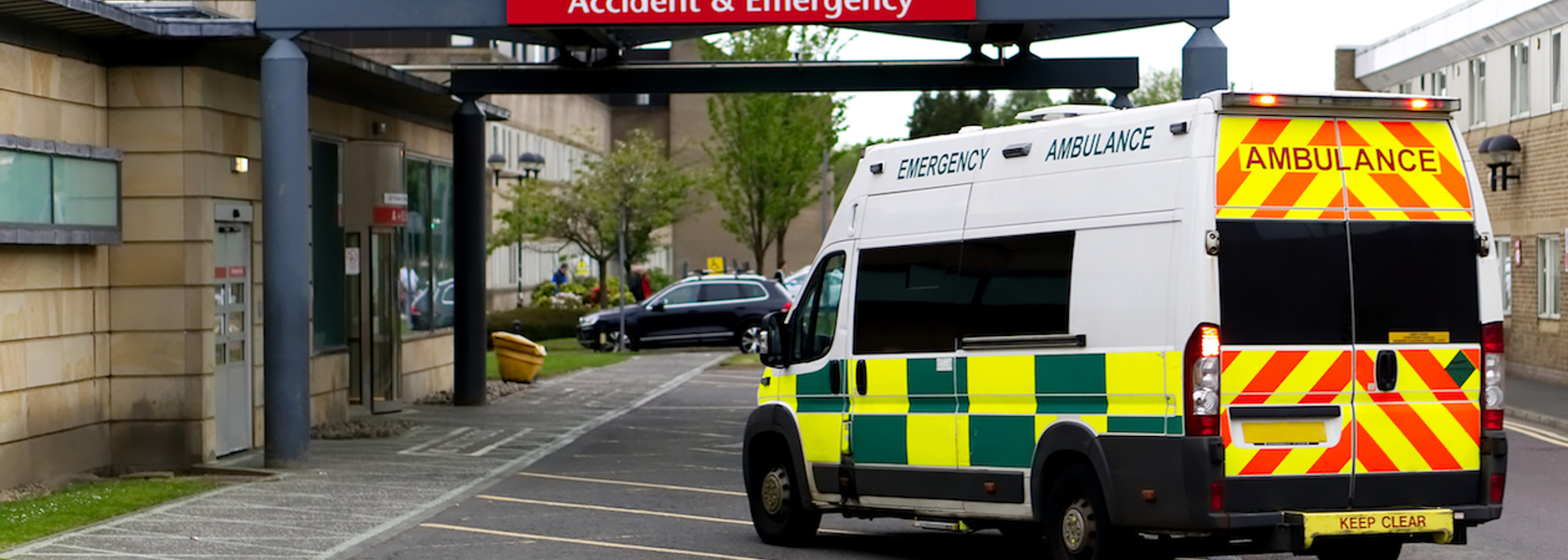 Food allergy-related hospital admissions on the rise, but fewer deaths