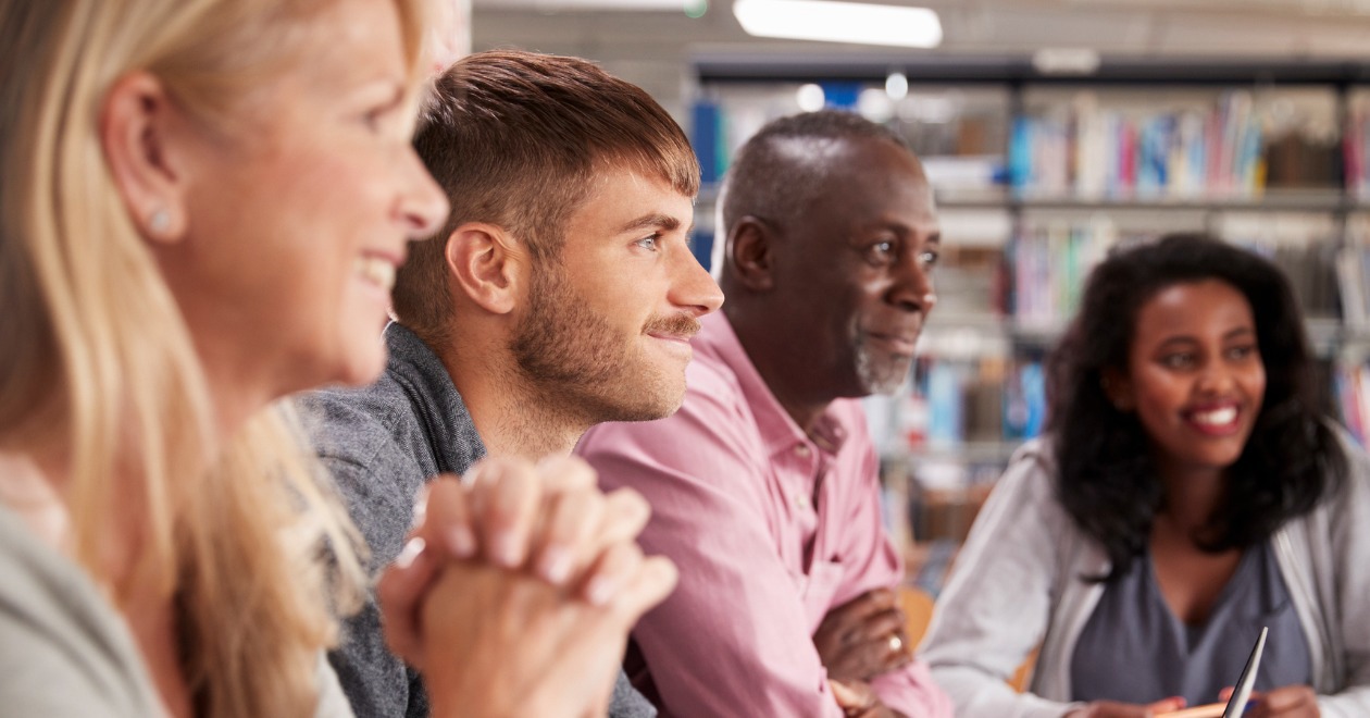 A group discussion between environmental health professionals