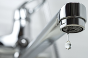 Tap faucet leaking water