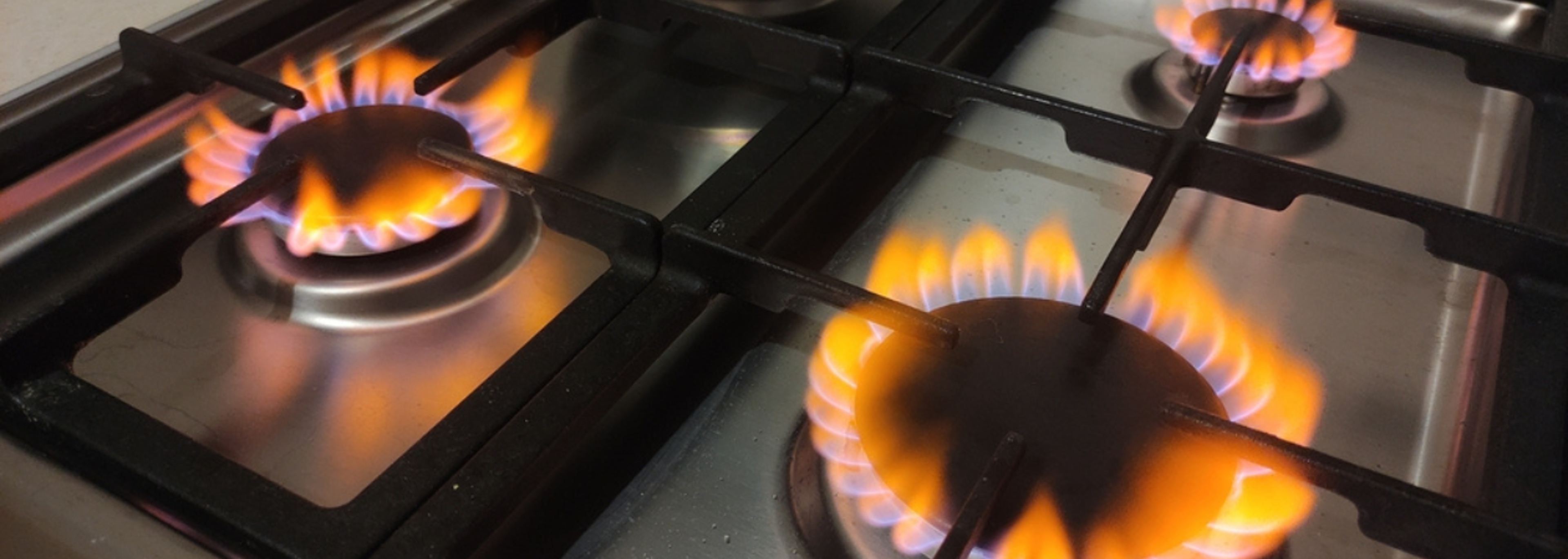 Which? study reveals gas hobs are polluting indoor air