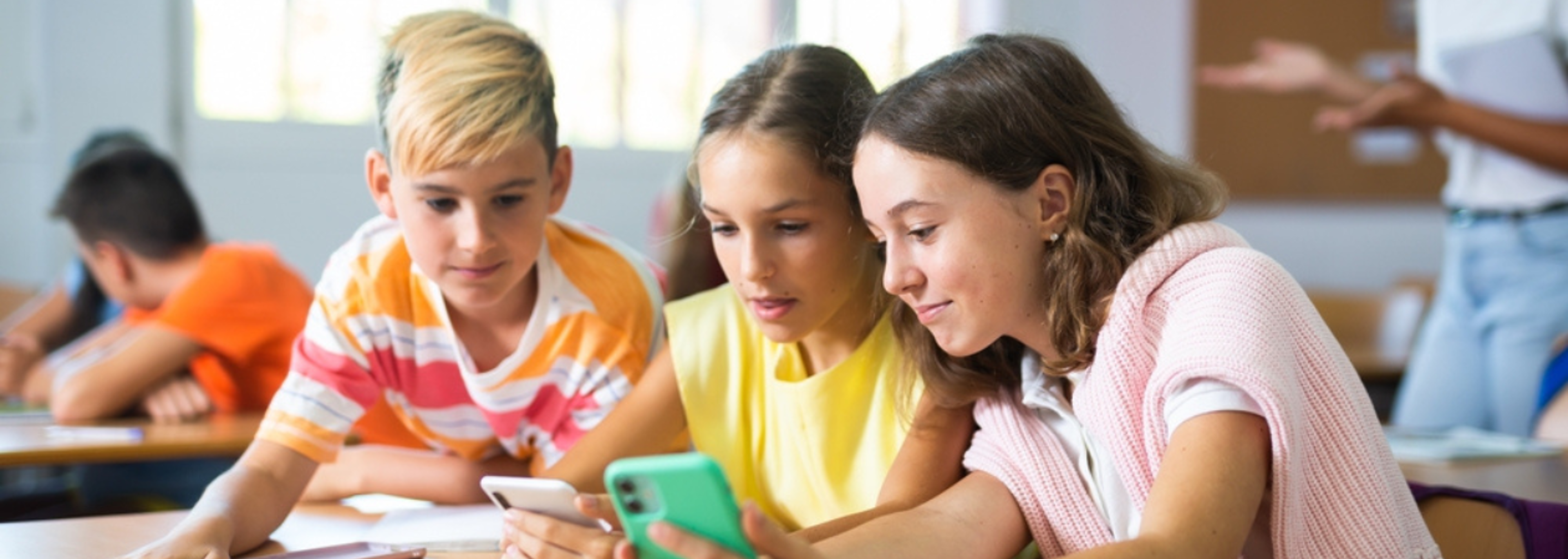 Government proposes social media ban for under-16s